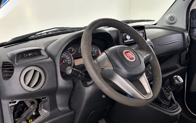imagem-https://www.socarrao.com.br/sc-vehicle-images-prod/4121447/1790350910127-9_124132.jpg