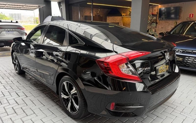 imagem-https://www.socarrao.com.br/sc-vehicle-images-prod/4121453/1790355474181-8507990_10_B_97c729b7df.jpeg