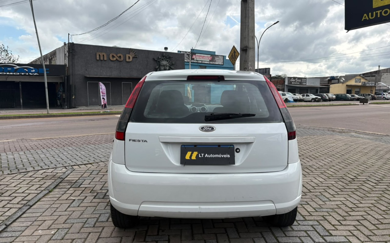 imagem-https://www.socarrao.com.br/sc-vehicle-images-prod/4121600/1790351555865-V2hhdHNBcHAgSW1hZ2UgMjAyNi0wOS0yMyBhdCAxMy4zOC4wNy5qcGVn.jpeg