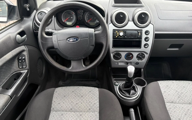 imagem-https://www.socarrao.com.br/sc-vehicle-images-prod/4121600/1790351556066-V2hhdHNBcHAgSW1hZ2UgMjAyNi0wOS0yMyBhdCAxMy4zOC4wOCAoMikuanBlZw.jpeg