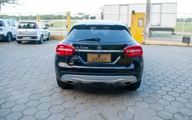 imagem-https://www.socarrao.com.br/sc-vehicle-images-prod/4121859/1790352038505-71922c14c981468e865167eca9b64816_1790351498433.jpg