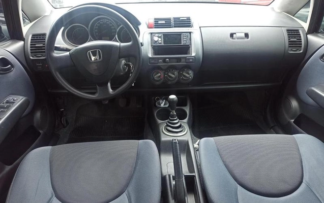 imagem-https://www.socarrao.com.br/sc-vehicle-images-prod/4121934/1790352467600-8497649_6_B_22d47a40af.jpeg