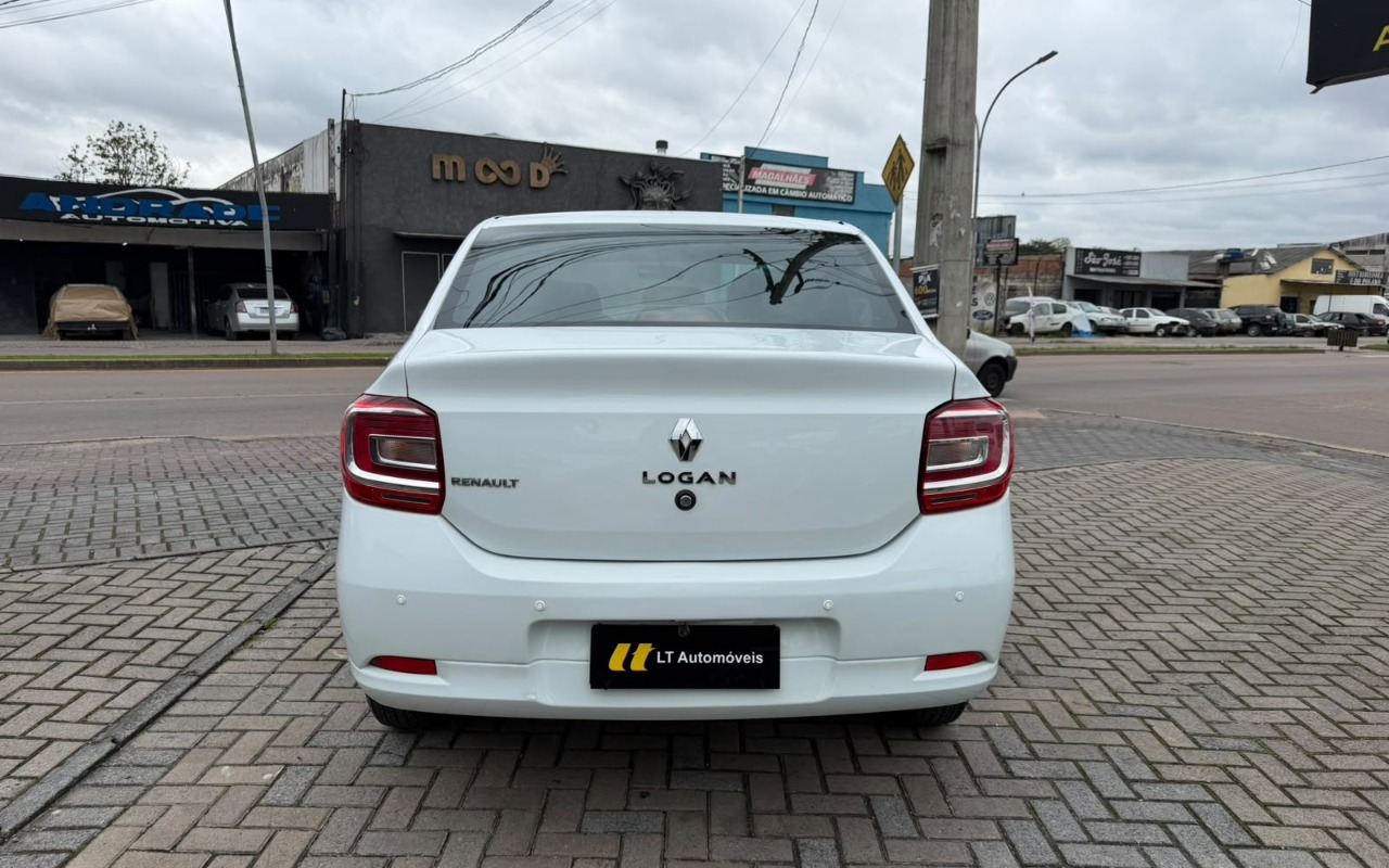 imagem-https://www.socarrao.com.br/sc-vehicle-images-prod/4121993/1790352535764-V2hhdHNBcHAgSW1hZ2UgMjAyNi0wOS0yNCBhdCAxNS4zMi4yNyAoMykuanBlZw.jpeg