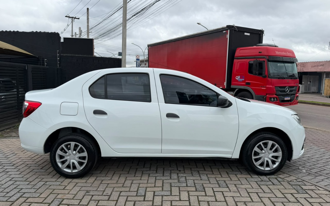 imagem-https://www.socarrao.com.br/sc-vehicle-images-prod/4121993/1790352535974-V2hhdHNBcHAgSW1hZ2UgMjAyNi0wOS0yNCBhdCAxNS4zMi4yNy5qcGVn.jpeg