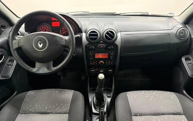 imagem-https://www.socarrao.com.br/sc-vehicle-images-prod/4122040/1790352582546-8502010_7_B_497cf0cd44.jpeg