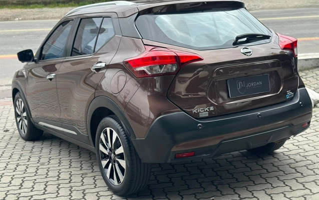 imagem-https://www.socarrao.com.br/sc-vehicle-images-prod/4122288/1790353339840-003_8420e819d9ead66ab27a1b249cc2d375.jpg