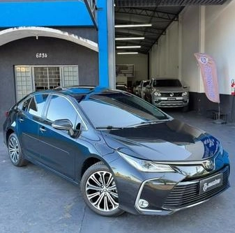 Toyota Corolla 2021 Preto — foto 1 de 3