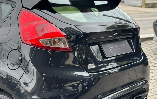 imagem-https://www.socarrao.com.br/sc-vehicle-images-prod/4122861/1790354197172-003_2df2f258eb5999c52744d04709d135c1.jpg