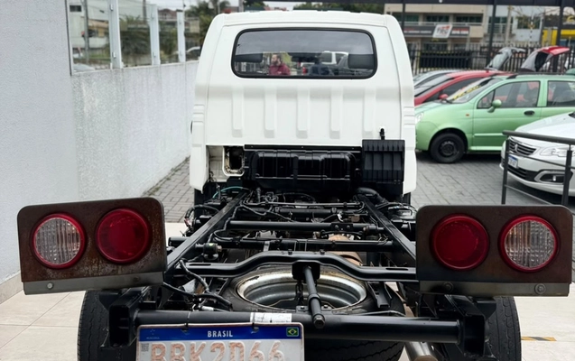 imagem-https://www.socarrao.com.br/sc-vehicle-images-prod/4122862/1790354198007-V2hhdHNBcHAgSW1hZ2UgMjAyNi0wOS0yMyBhdCAxMy4xNy4wMyAoMSkuanBlZw.jpeg