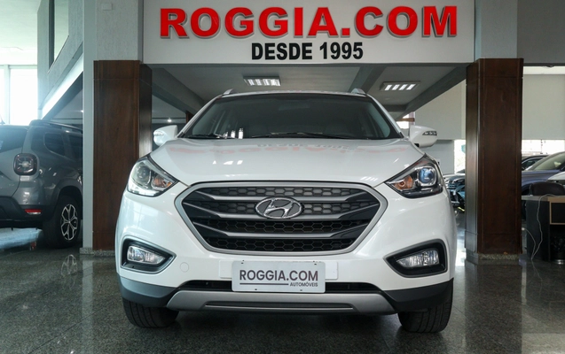 imagem-https://www.socarrao.com.br/sc-vehicle-images-prod/4122869/1790354199325-600655fe-0b21-4627-833a-ed31bcffe3d2.jpg