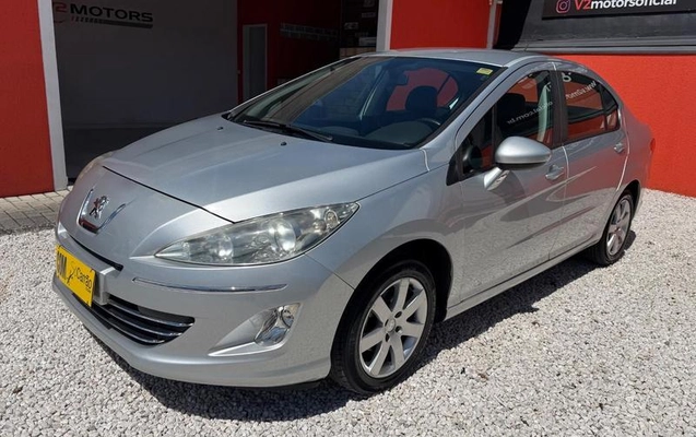 imagem-https://www.socarrao.com.br/sc-vehicle-images-prod/4122889/1790941776134-8513538_2_B_b8f0b6a9fe.jpeg