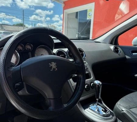 imagem-https://www.socarrao.com.br/sc-vehicle-images-prod/4122889/1790941776136-8513538_8_B_4a0956ab48.jpeg