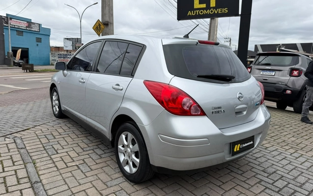 imagem-https://www.socarrao.com.br/sc-vehicle-images-prod/4122929/1790354528021-V2hhdHNBcHAgSW1hZ2UgMjAyNi0wOS0yNCBhdCAxNS41NC4zOCAoMykuanBlZw.jpeg
