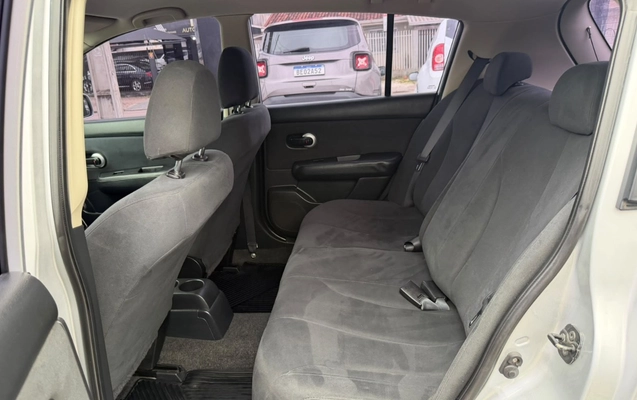 imagem-https://www.socarrao.com.br/sc-vehicle-images-prod/4122929/1790354528321-V2hhdHNBcHAgSW1hZ2UgMjAyNi0wOS0yNCBhdCAxNS41NC4zOSAoMSkuanBlZw.jpeg