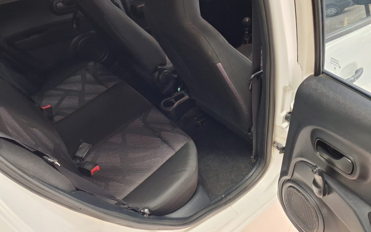 imagem-https://www.socarrao.com.br/sc-vehicle-images-prod/4122968/1790354665168-V2hhdHNBcHAgSW1hZ2UgMjAyNi0wOS0yNSBhdCAxMC40Mi41NiAoMikuanBlZw.jpeg