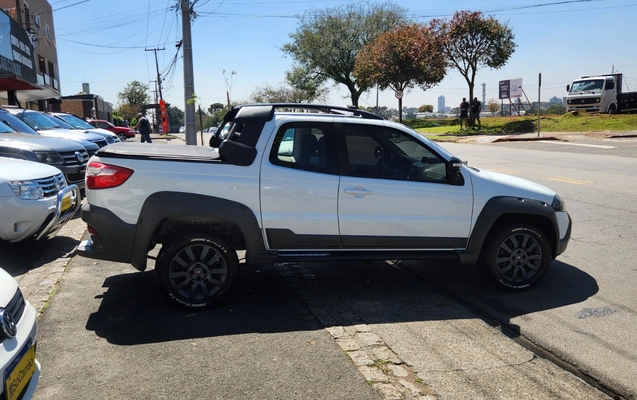 imagem-https://www.socarrao.com.br/sc-vehicle-images-prod/4123007/1790354715085-MjAyNjA5MjVfMTExODEzLmpwZw.jpg