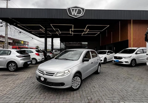 Volkswagen Gol 1000 Mi 16V/ Ouro 2p 2009 Prata — foto 1 de 3