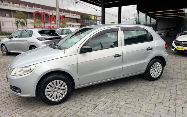 imagem-https://www.socarrao.com.br/sc-vehicle-images-prod/4123154/1790354875564-8510554_7_B_df768056a0.jpeg
