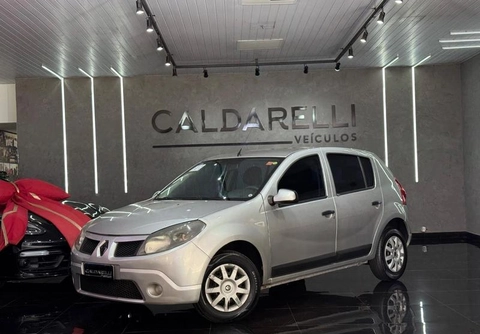 Renault Sandero 2011 Prata — foto 1 de 3
