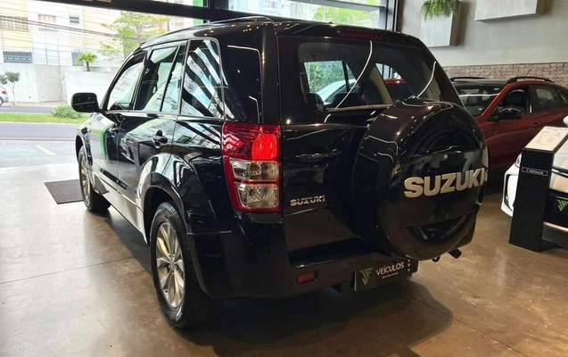 imagem-https://www.socarrao.com.br/sc-vehicle-images-prod/4123324/1790355442343-8513628_15_B_949d73b988.jpeg