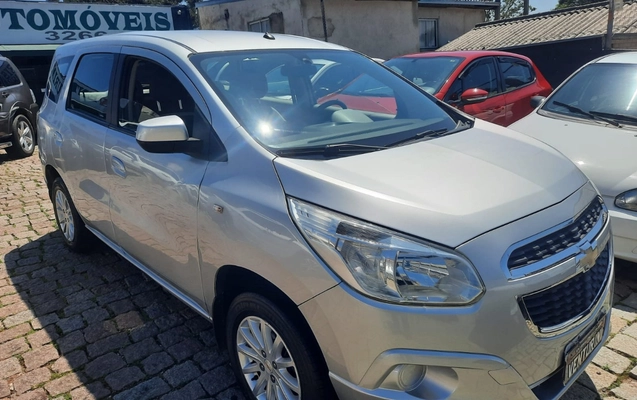 imagem-https://www.socarrao.com.br/sc-vehicle-images-prod/4123515/1790355770295-V2hhdHNBcHAgSW1hZ2UgMjAyNi0wOS0yNSBhdCAxMy4yMS4wOCAoMSkuanBlZw.jpeg