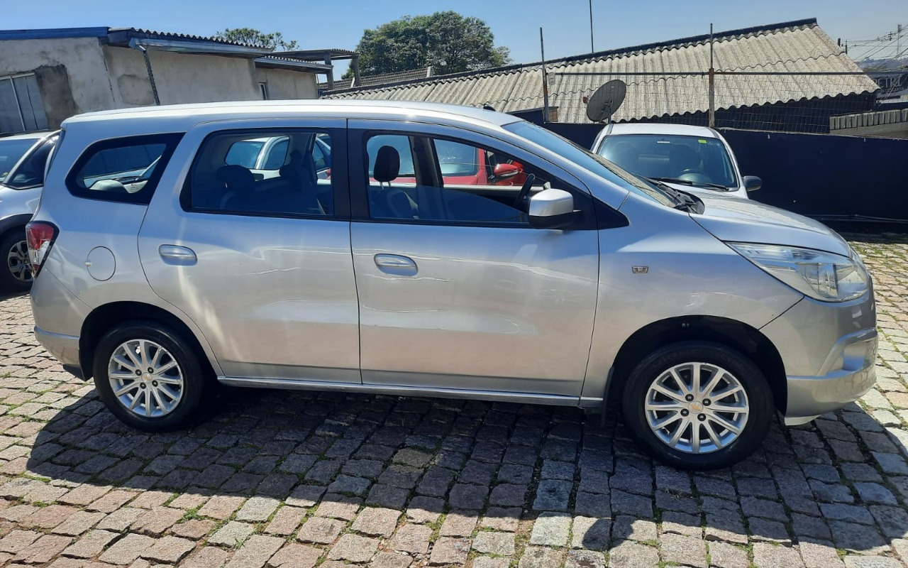imagem-https://www.socarrao.com.br/sc-vehicle-images-prod/4123515/1790355770475-V2hhdHNBcHAgSW1hZ2UgMjAyNi0wOS0yNSBhdCAxMy4yMS4wOC5qcGVn.jpeg