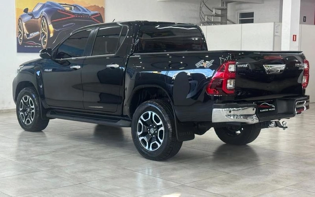 imagem-https://www.socarrao.com.br/sc-vehicle-images-prod/4123608/1791912911833-8512831_4_B_8fa877a4bf.jpeg
