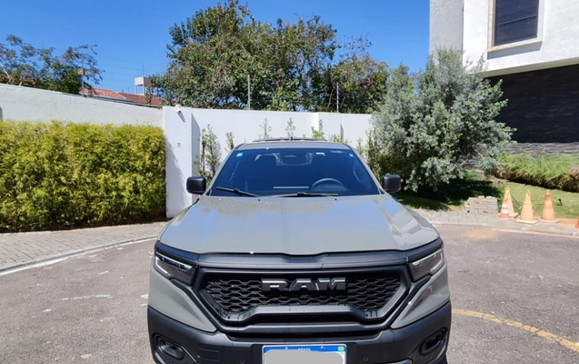 imagem-https://www.socarrao.com.br/sc-vehicle-images-prod/4123837/1790356508732-ZDEwNWI2MmQtOTk5Ny00MjgyLTg3Y2QtNThlNTViZjc5OTNkLmpwZw.jpg