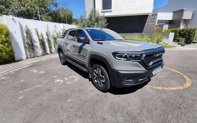 imagem-https://www.socarrao.com.br/sc-vehicle-images-prod/4123837/1790356508796-NjFmMDc4YjEtNTA2Ni00N2YwLWE4MWYtNTRhNDRlM2NiYmJiLmpwZw.jpg