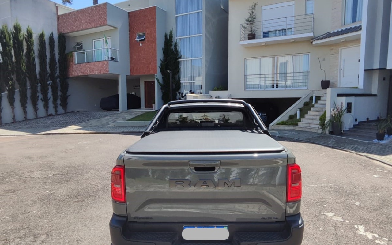 imagem-https://www.socarrao.com.br/sc-vehicle-images-prod/4123837/1790356509061-MDFjZGMzMDEtMDQ5MS00MmRjLWJmMDctYjExMmM1MWMzNmRlLmpwZw.jpg