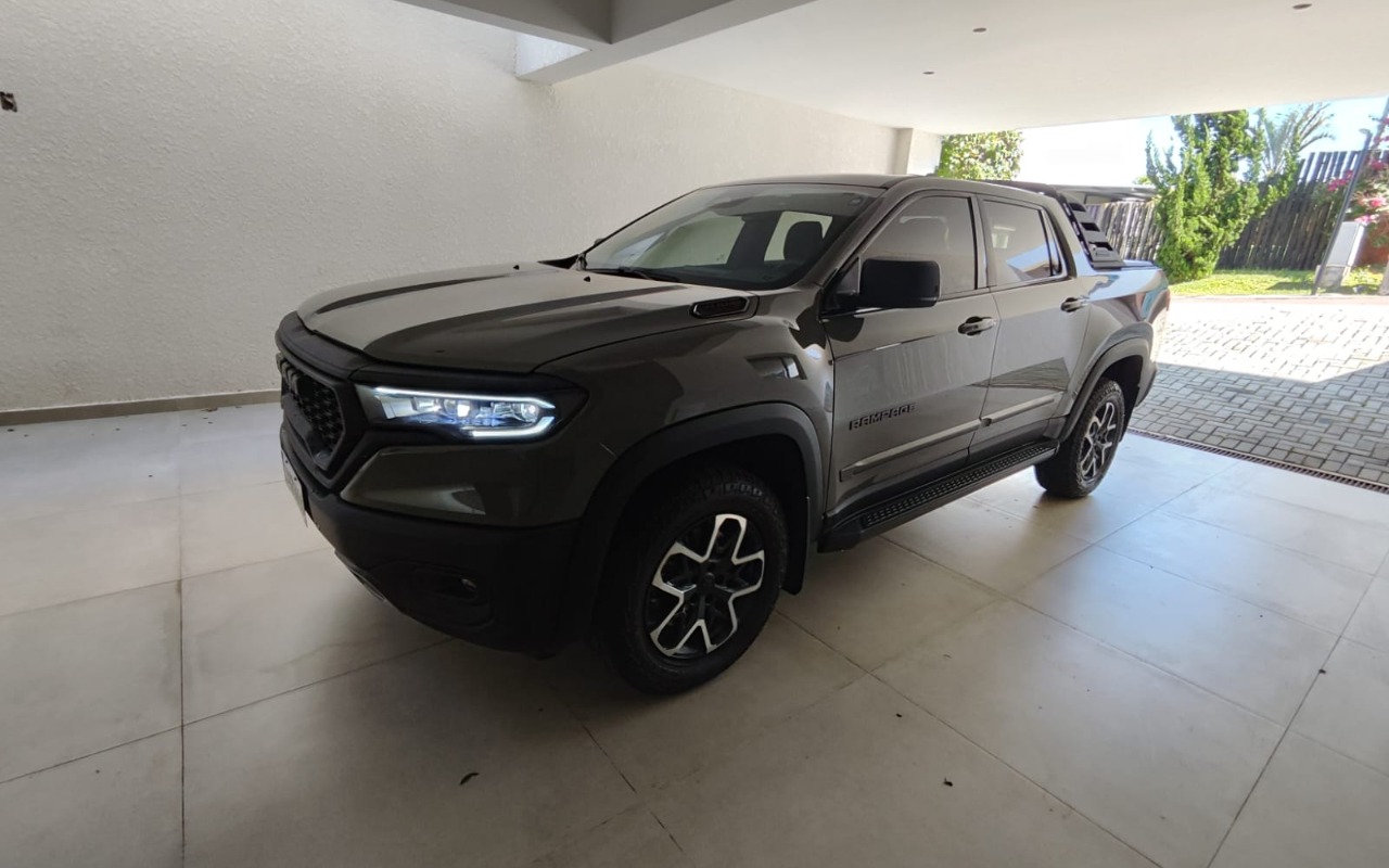 imagem-https://www.socarrao.com.br/sc-vehicle-images-prod/4123837/1790356509224-MDg2ZGE3NzMtNmZjNC00ZWZmLWFjNGMtYTMxY2I4MDQ2Yjg2LmpwZw.jpg