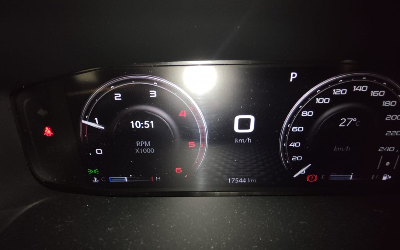 imagem-https://www.socarrao.com.br/sc-vehicle-images-prod/4123837/1790356509509-MjVjNWJhNWMtYjE2OC00MzEzLTg1Y2EtY2FkM2U5N2RjODdjLmpwZw.jpg