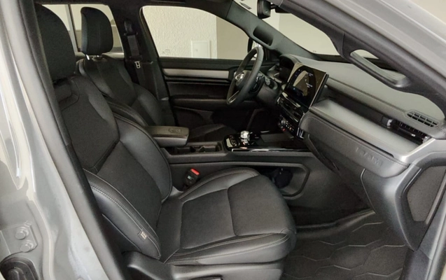 imagem-https://www.socarrao.com.br/sc-vehicle-images-prod/4123837/1790356509665-MmI5NjNkMzQtY2M1Ni00MjE2LWE1ZGMtZDM0ZjBlY2U2NGRjLmpwZw.jpg