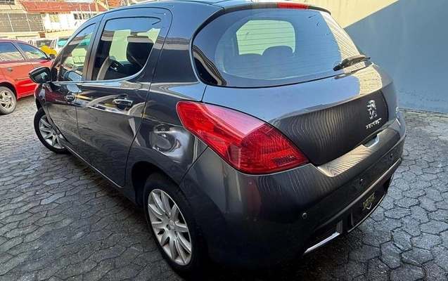 imagem-https://www.socarrao.com.br/sc-vehicle-images-prod/4123895/1791289182197-8492062_4_B_d27736b87c.jpeg