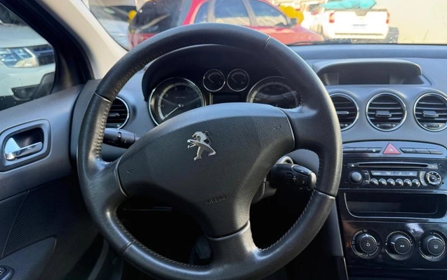 imagem-https://www.socarrao.com.br/sc-vehicle-images-prod/4123895/1791289182214-8492062_12_B_4765ebe838.jpeg