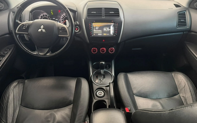 imagem-https://www.socarrao.com.br/sc-vehicle-images-prod/4123920/1790356735796-236747ad-6899-49e8-8d77-778249f512e7.jpg