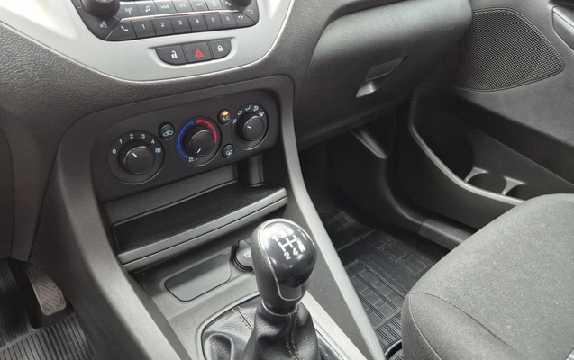 imagem-https://www.socarrao.com.br/sc-vehicle-images-prod/4124132/1790714019149-jzxU7maTssCJtzHwF7R8GXfg0jbfW4Pj.jpg