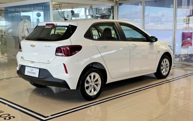 imagem-https://www.socarrao.com.br/sc-vehicle-images-prod/4124267/1790357556112-2210a057-2c85-44c0-a2f2-205c14aa398520260706093407.jpeg