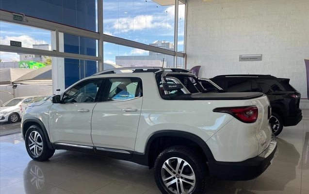 imagem-https://www.socarrao.com.br/sc-vehicle-images-prod/4124352/1790357751716-70d5ae20-edf3-419b-88b7-319fd1b81b5420260924112434.jpeg