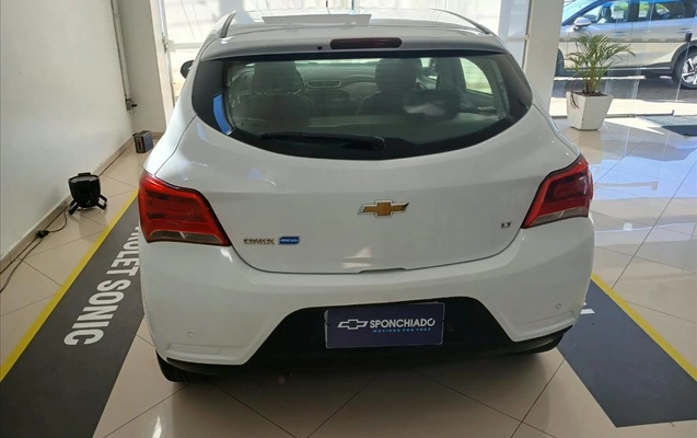 imagem-https://www.socarrao.com.br/sc-vehicle-images-prod/4124360/1790357758571-6e815802-a836-4fc4-88d2-acbe4178b90b20260908132432.jpeg