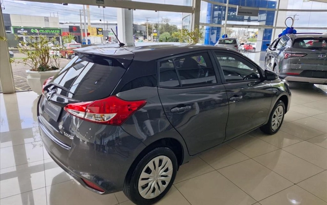 imagem-https://www.socarrao.com.br/sc-vehicle-images-prod/4124437/1790357804605-38fc3762-1610-4cbd-8921-b4dfcc9e197a20260812103226.jpeg