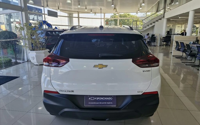 imagem-https://www.socarrao.com.br/sc-vehicle-images-prod/4124447/1790357809890-8d4d21bc-a624-4aeb-af6b-0eb8f18ba92520260827111843.jpeg
