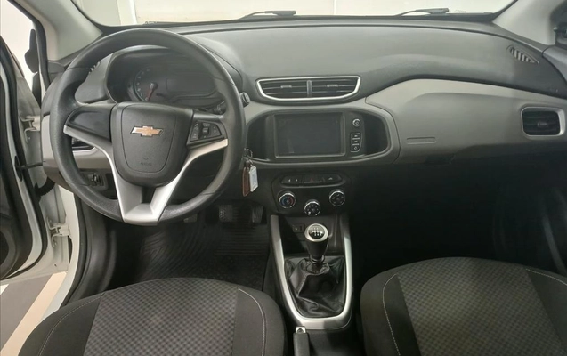 imagem-https://www.socarrao.com.br/sc-vehicle-images-prod/4124482/1790357833797-188c0060-50ac-45aa-8800-30f0c41f94cf20260923084556.jpeg