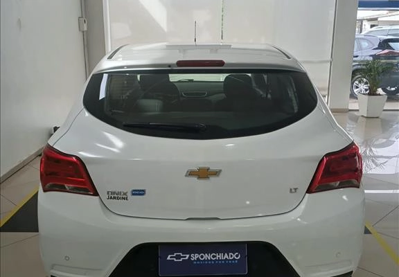 imagem-https://www.socarrao.com.br/sc-vehicle-images-prod/4124482/1790357833800-faea2558-db06-4a38-af25-ac22db0d7d8f20260923084600.jpeg
