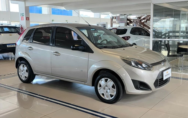 imagem-https://www.socarrao.com.br/sc-vehicle-images-prod/4124515/1790383477049-44fb77f7-dd51-482f-92e9-81395834593420260826092413.jpeg