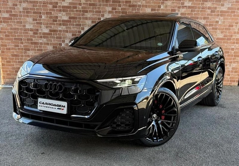 Audi Q8 2025 Preto — foto 1 de 3