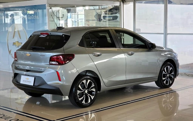 imagem-https://www.socarrao.com.br/sc-vehicle-images-prod/4124529/1790357863981-a149eebb-61ff-402b-b083-1ad432e967a620260908173856.jpeg