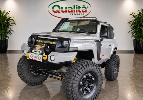 Troller T-4 2015 Prata — foto 1 de 3