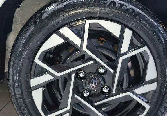 imagem-https://www.socarrao.com.br/sc-vehicle-images-prod/4124670/1790358166067-1230525.jpeg