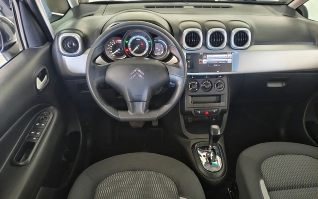 imagem-https://www.socarrao.com.br/sc-vehicle-images-prod/4124700/1790358344762-3e15820a-b53a-4d1e-be44-3f2e2a0aadbf.jpg